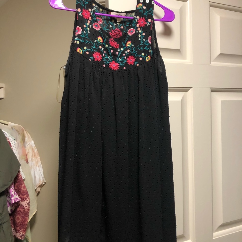 Black floral umgee dress